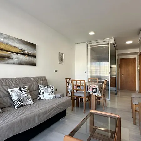 Piso Elegance Con 1 Dormitorio 比利亚霍约萨