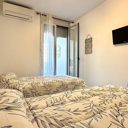 Piso Elegance Con 1 Dormitorio * 比利亚霍约萨